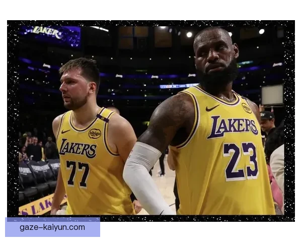 湖人迎来关键战詹姆斯状态火热冲击西部前四士气高涨力争连胜突破困局 湖人迎来关键战詹姆斯状态火热冲击西部前四士气高涨力争连胜突破困局