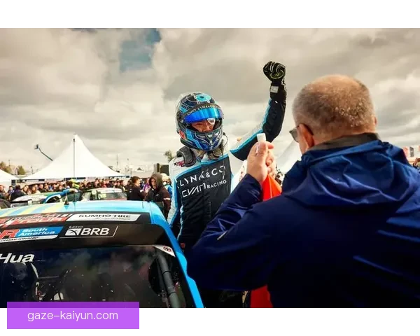 聚焦MotoGP赛季风云变幻顶级车手争锋再掀速度狂潮全球瞩目 聚焦MotoGP赛季风云变幻顶级车手争锋再掀速度狂潮全球瞩目