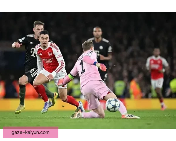 欧冠最新战报：顶级球队激烈角逐揭示实力悬殊与黑马潜力