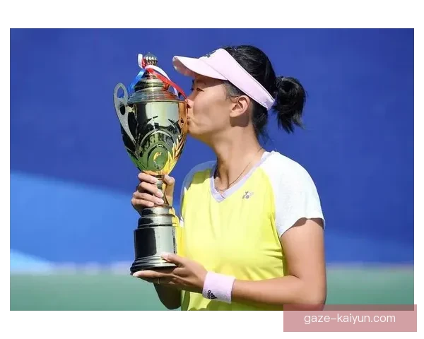 网球名将赛季表现回顾 新星崭露头角 未来赛事看点预测