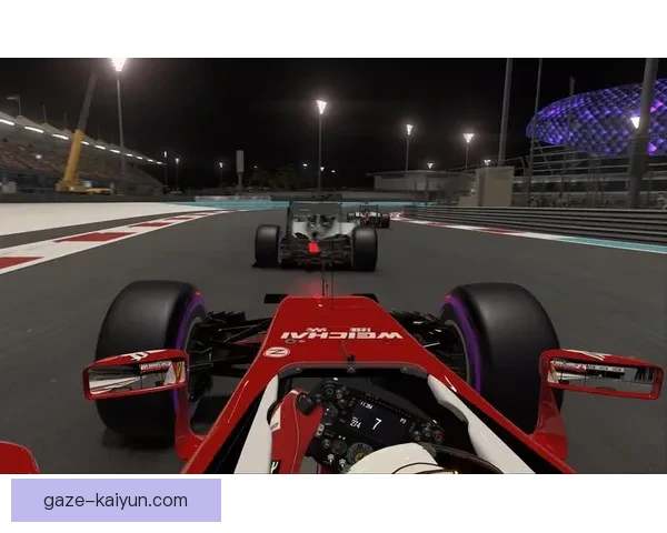 F1赛季新战况揭晓 法拉利与梅赛德斯双雄争锋势头逐渐升温